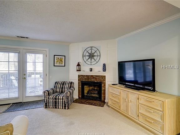 2nd image of 31 Shipyard Dr APT B4