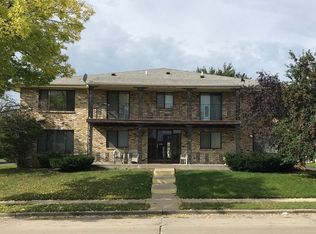 4231 N 104th St #3, Milwaukee, WI 53222
