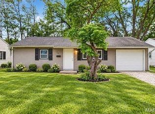 36 Saint Gregory Dr, Cahokia, IL 62206