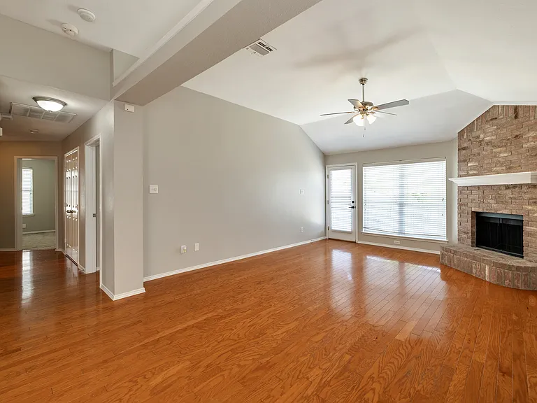 7229 Specklebelly Ln — Photo 17