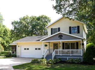 3625 W Wisconsin St, Dixon, IL 61021