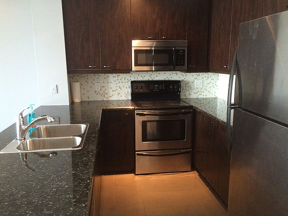 3rd image of 500 Saint Clair Ave W #805