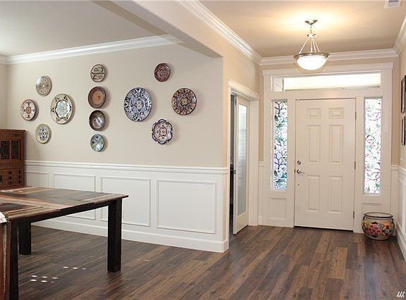 Bright and airy entry