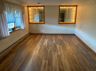 190 Chestnut St #190, Cressona, PA 17929