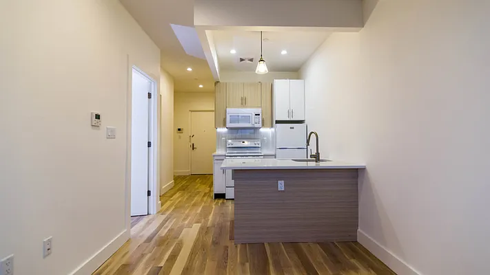 Rented by Nooklyn NYC LLC | media 14