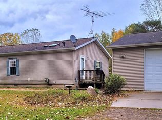 5575 Scotch Rd, Vassar, MI 48768