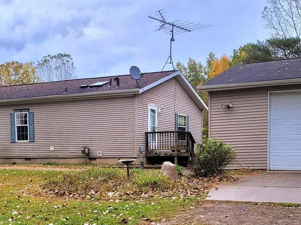 5575 Scotch Rd, Vassar, MI 48768