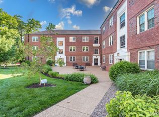 Davis Place, Saint Louis, MO 63105