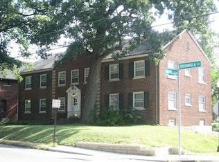 3200 Indianola Ave APT D, Columbus, OH 43202