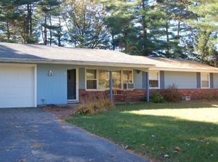 30 Allen Ln, Ipswich, MA 01938