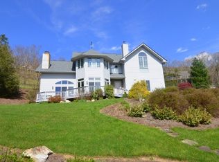 125 Laurel Hill Dr, Boone, NC 28607