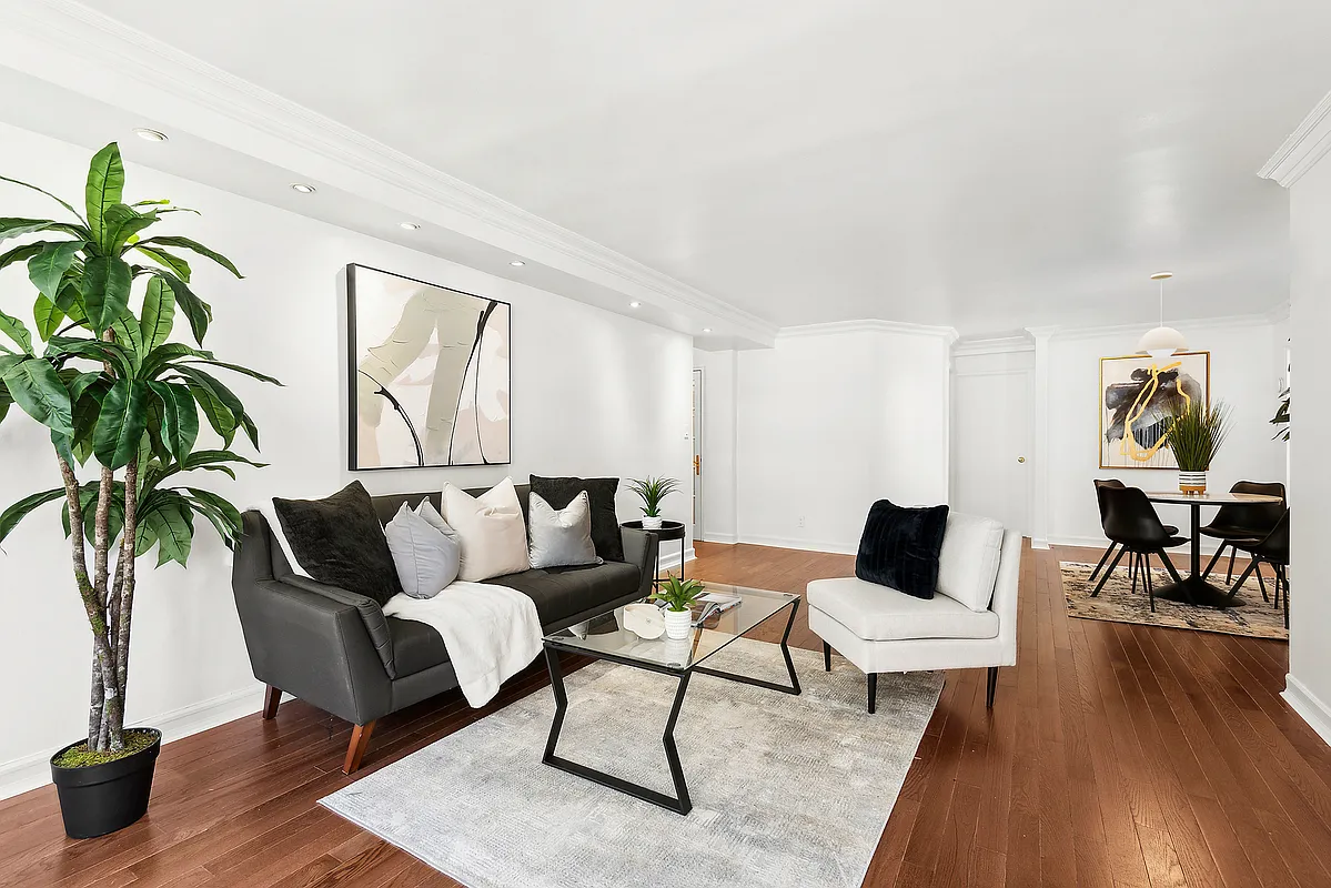 233 East 70th St Unit 11U  