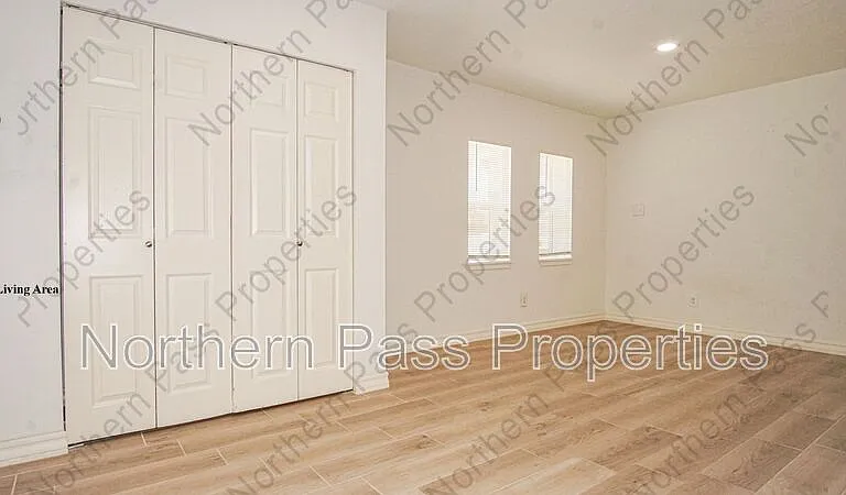 11025 Tom Weiskopf Dr #B — Photo 4