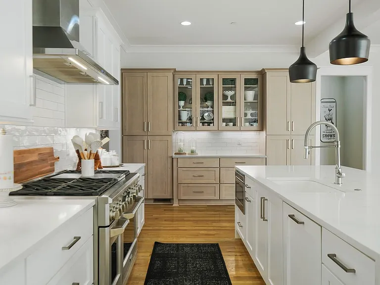 3406 Belmont Blvd — Photo 7