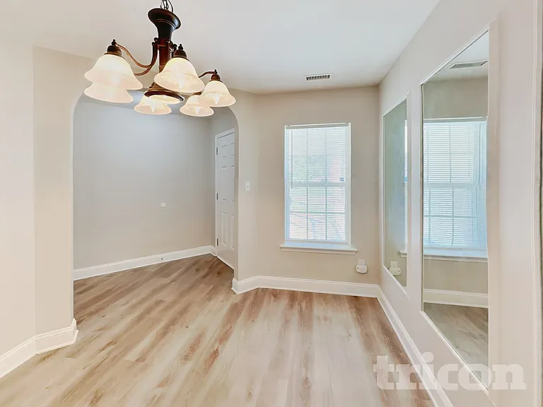 3009 Softwind Dr — Photo 4