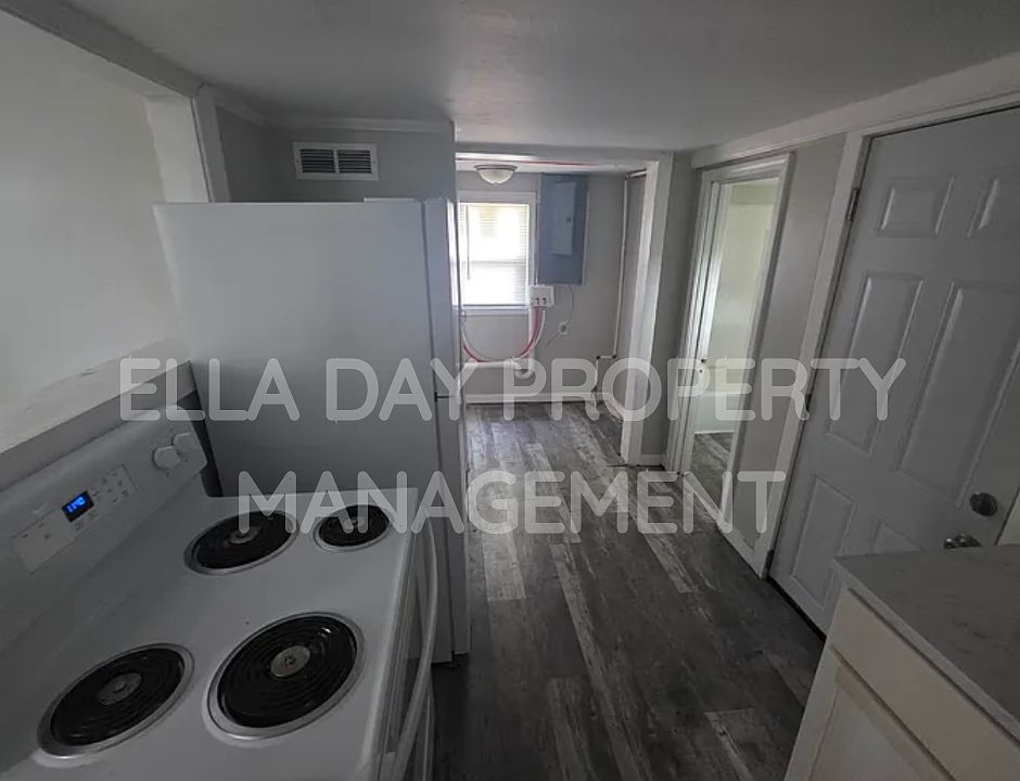 1st image of 2212 S Santa Fe St