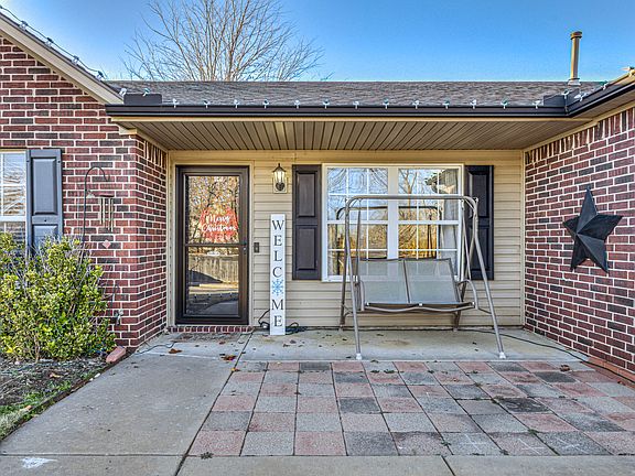 3rd image of 11388 N 120th East Ave E