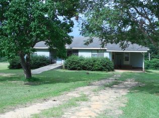 282 Firecracker Rd, Slocomb, AL 36375