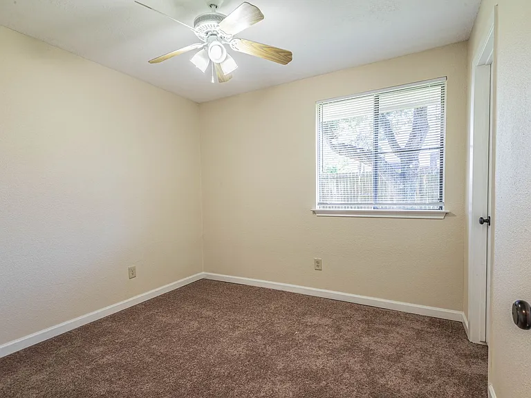 11438 Brook Meadow Dr — Photo 12