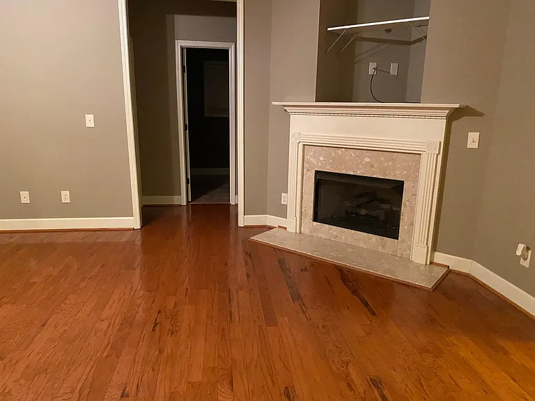 4506 Rock Creek Cir — Photo 2