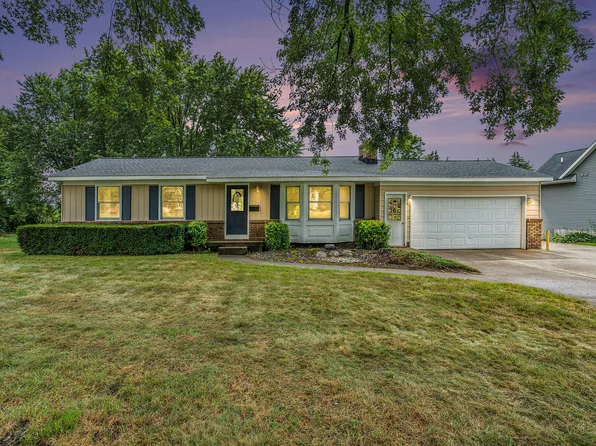 12914 3rd Ave NW, Grand Rapids, MI 49534