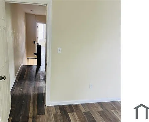 3 bed, 1300 sqft, $1,950 — Photo 4