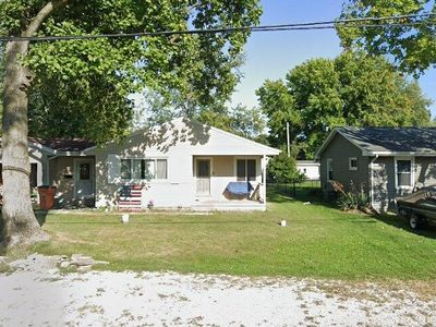 818 S Worth St, Sullivan, IL, 61951