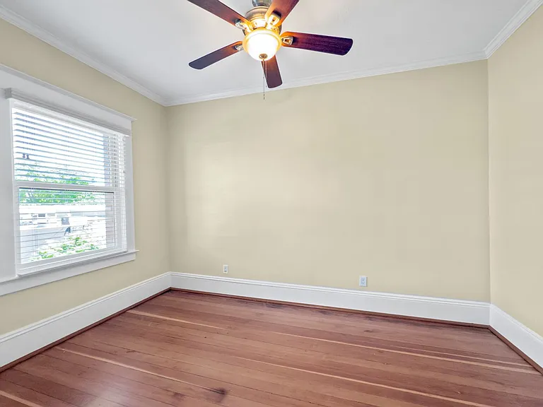 810 NE Couch St — Photo 6