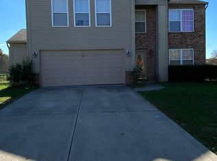 4491 Driftwood Ln, Greenwood, IN