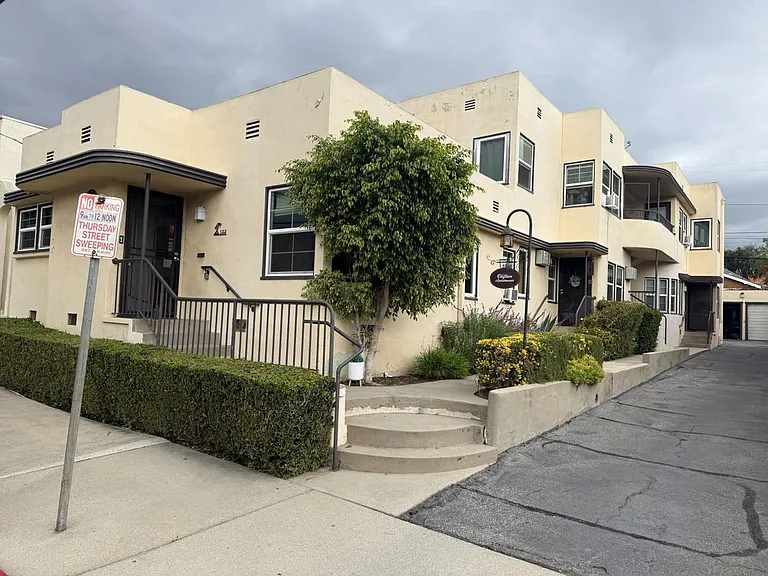 122 S Encinitas Ave #A — Photo 13