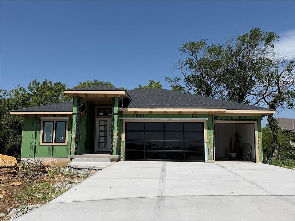 1st image of 8910 Ginger St