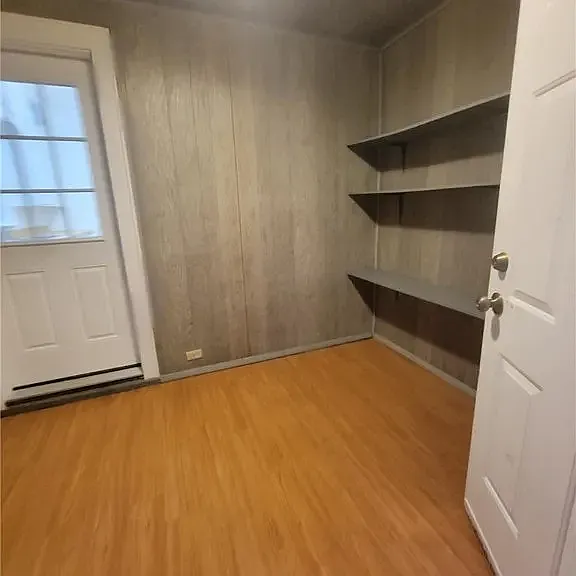 1118 W 8th St — Photo 31