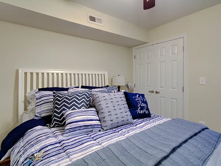Garland Rodes Apartments — Photo 10
