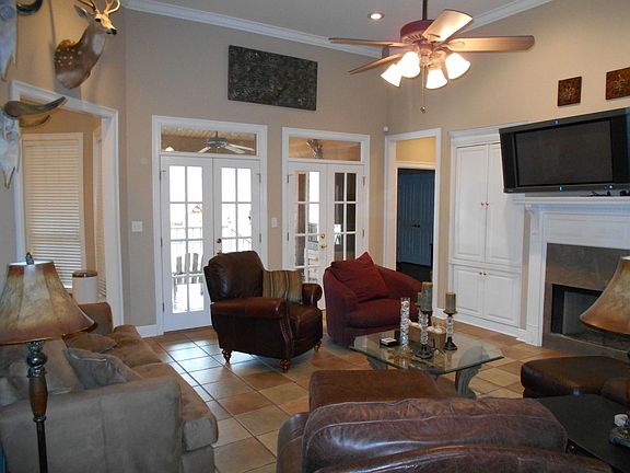 2nd image of 2776 Dogwood Ln