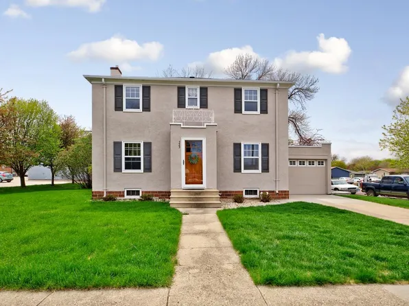 333 12th St N, Mountain Lake, MN 56159