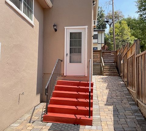 4th image of 25931 Westview Way #5102821028