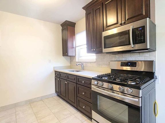 2nd image of 21-16 72nd St #2