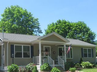 27 Bridlepath Trl #85, Killingworth, CT 06419