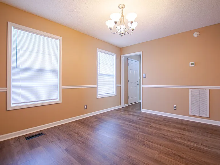 895 Sugarcane Way — Photo 6