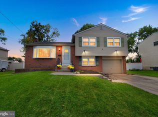 114 McIntosh Rd, Cherry Hill, NJ 08003