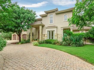 705 Pecan Crossing Dr, Llano, TX 78657