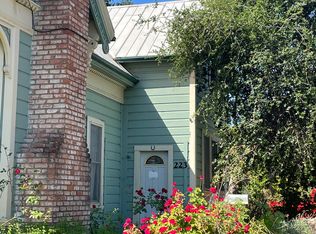 223 N Jefferson St, Cloverdale, CA 95425
