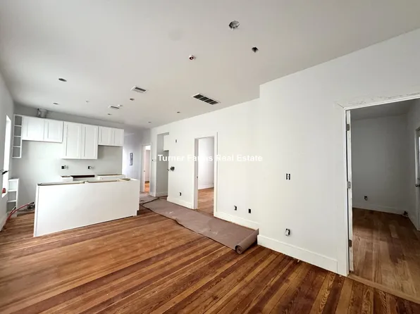 82 Marion St, Somerville, MA