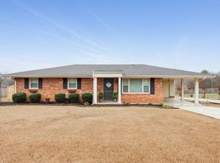 110 Bunnell Ave, Muscle Shoals, AL 35661