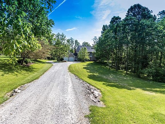 2nd image of 9312 Clune Ln