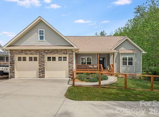 345 Osborne Rd, Brevard, NC 28712