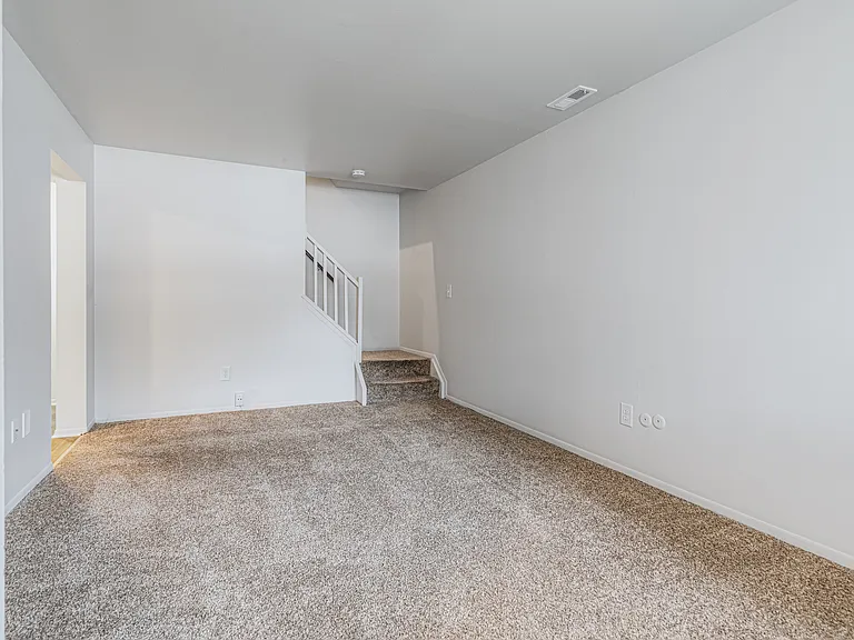 Coppertree Apartments & Townhomes — Photo 23