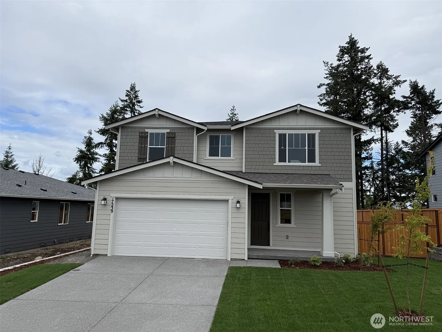 17239 126th Street E #207 photo 1