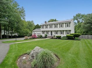 4 Carriage Ln, Canton, MA 02021