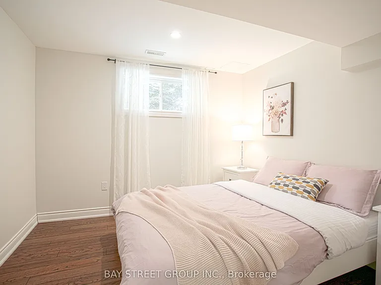 722 A Lake Dr S — Photo 31